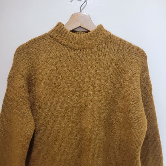 NWOTāForeverā21Ā MustardāMockāNeckāSweater - Picture 2 of 7